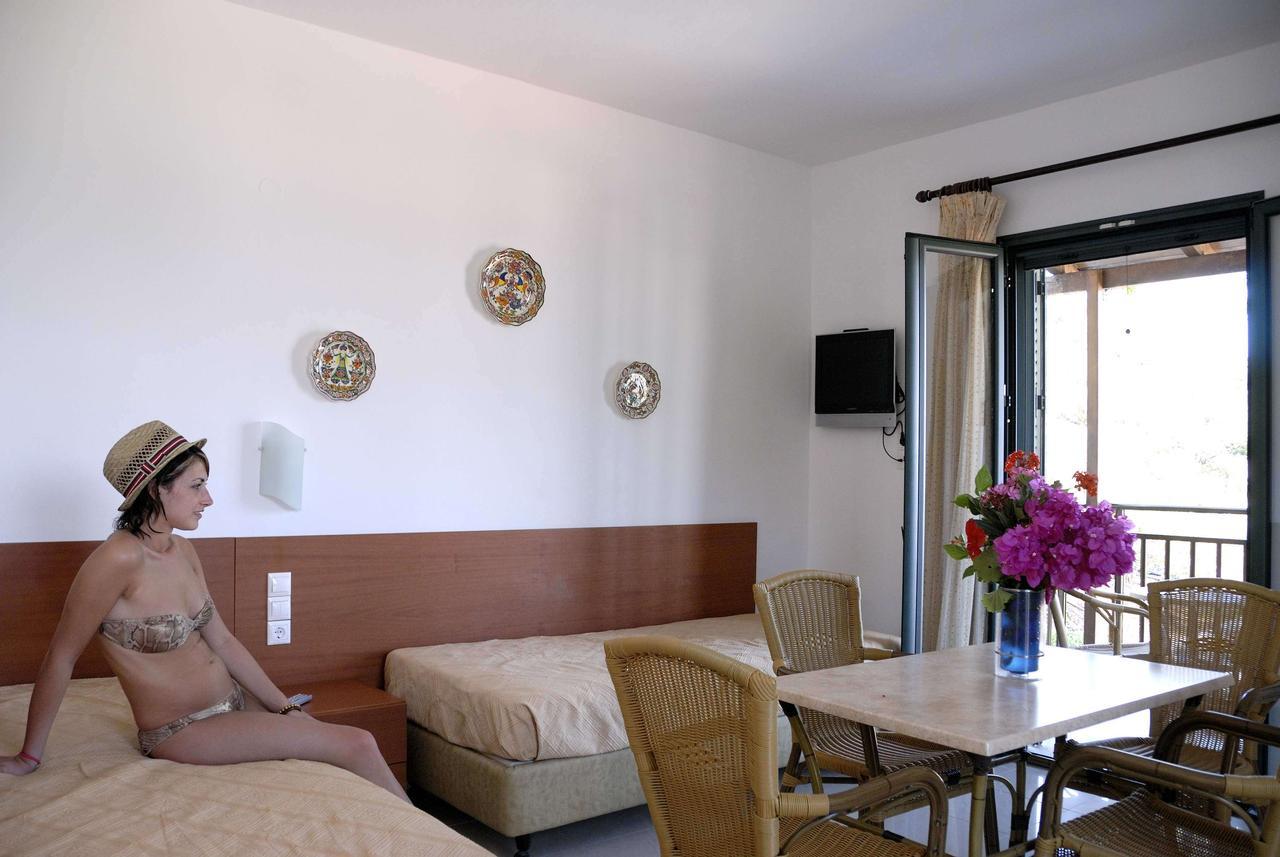 Stalida Mariamare Apts חדר תמונה